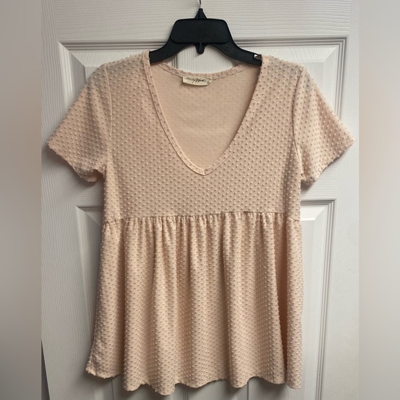 Hello Miz Boutique V-Neck Peplum/Ruffle Short Sleeved Top Size Small - Picture 1 of 4